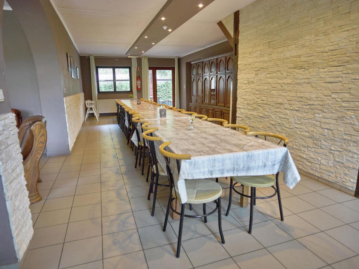 A Large Family House Villa Ставело Екстериор снимка