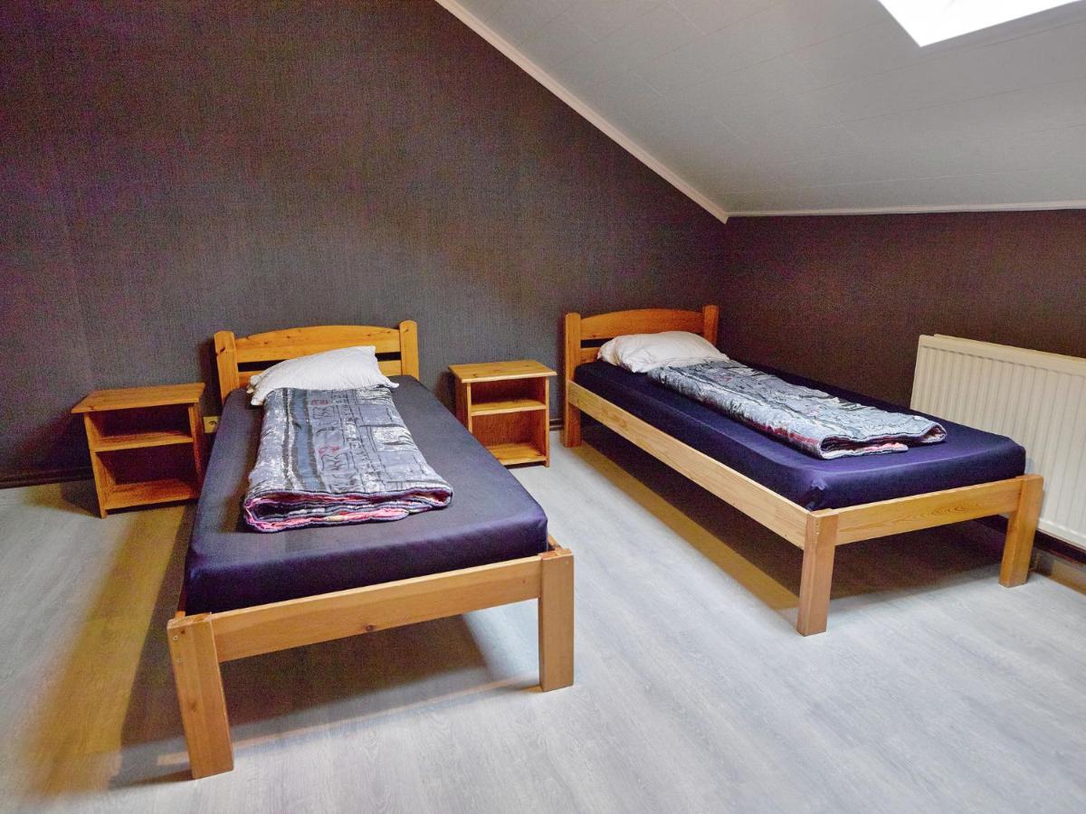 A Large Family House Villa Ставело Екстериор снимка