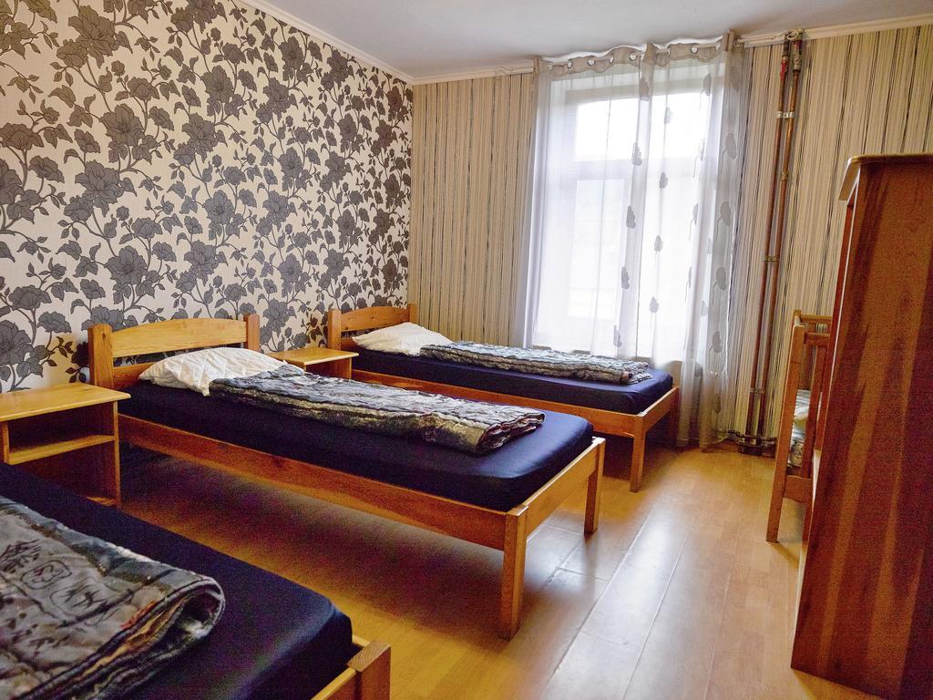 A Large Family House Villa Ставело Екстериор снимка